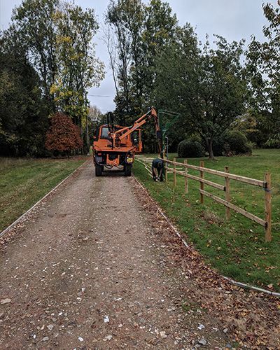 Fence Erecting